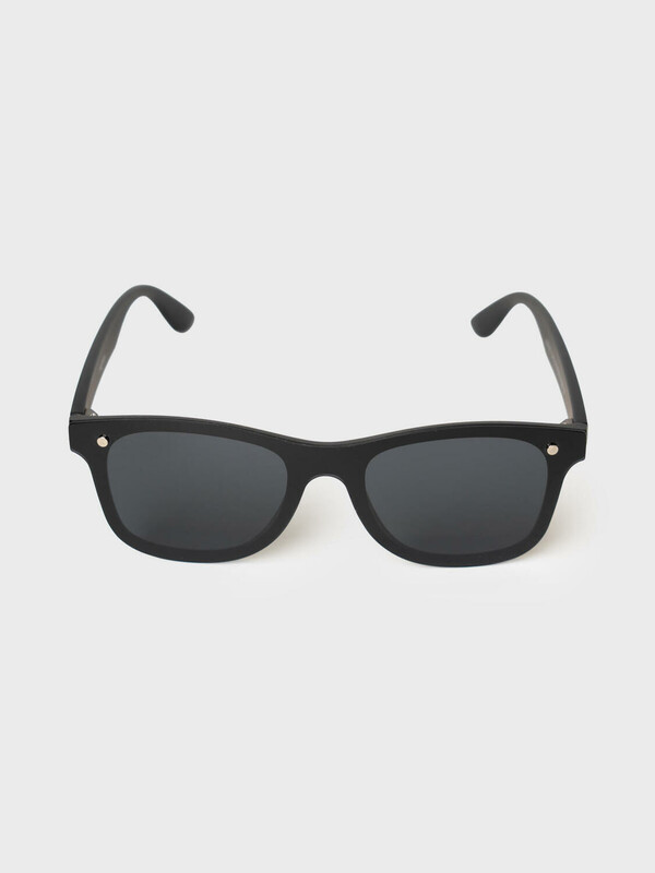 Солнцезащитные очки с поляризацией для детей