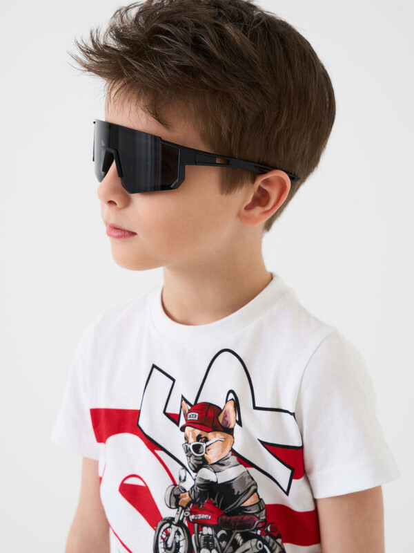 Солнцезащитные очки для детей