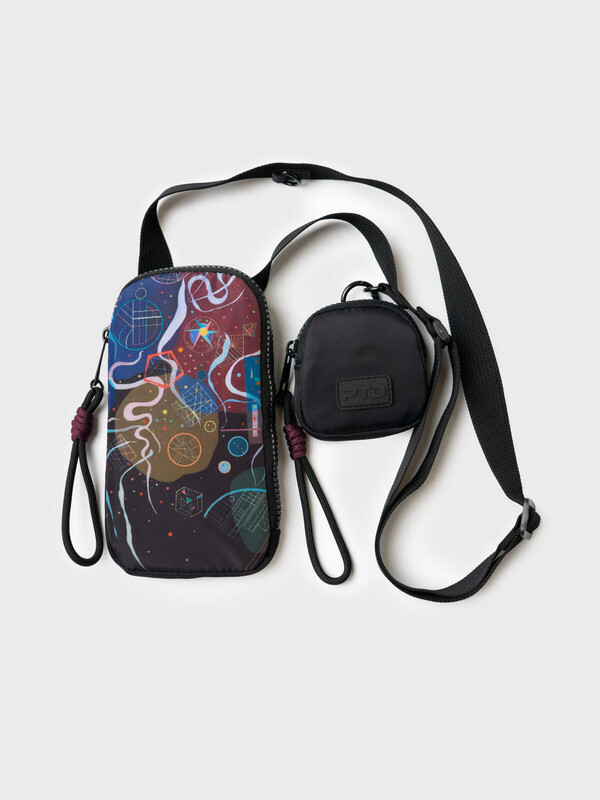 Сумка с чехлом для наушников