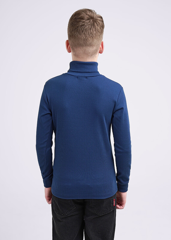 Водолазка детская