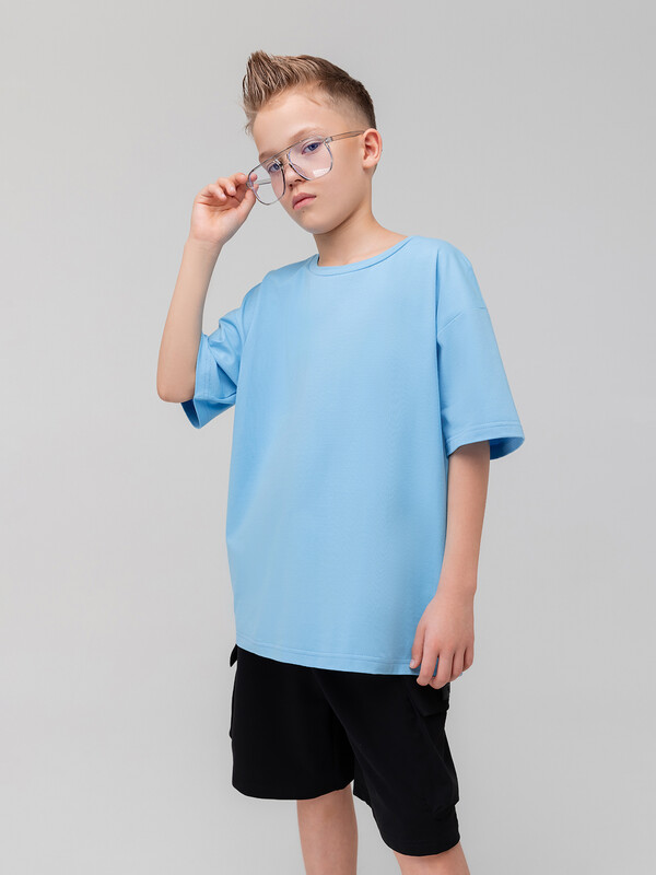 Футболка со спущенным плечом