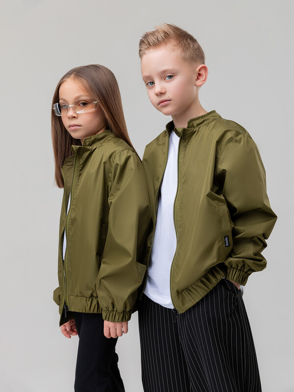 Бомбер на молнии