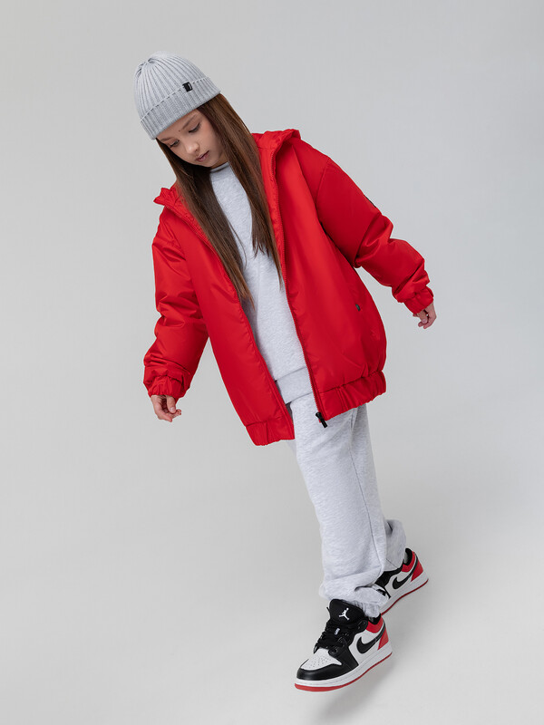 Бомбер с капюшоном