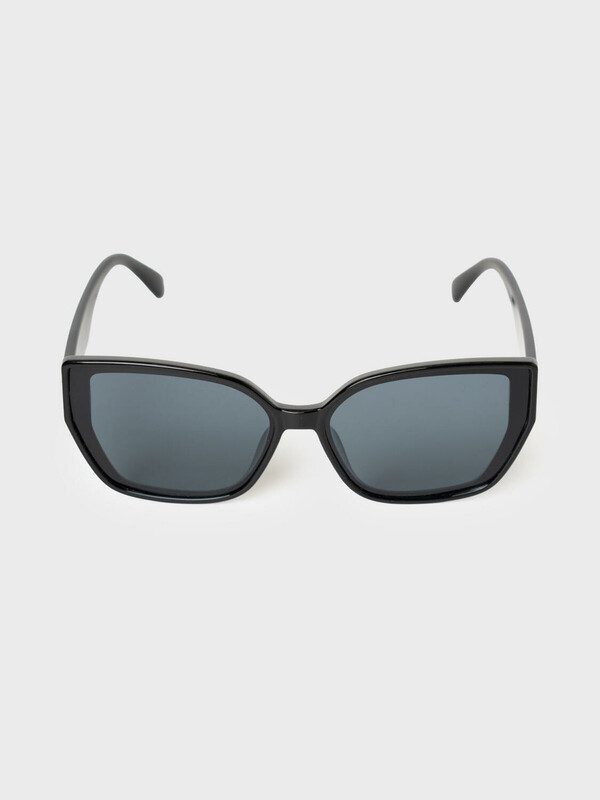 Солнцезащитные очки с поляризацией женские