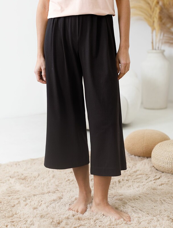 Укороченные широкие брюки кюлоты на резинке из 100% хлопка