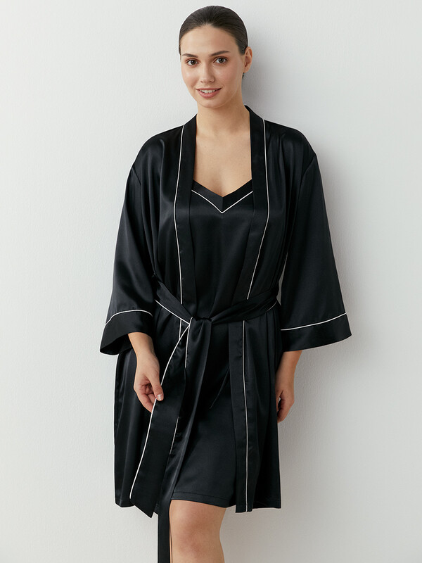 Халаты Халаты OmD 0411D LOVE Халат женский (с запахом), PL