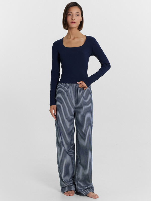 КОМПЛЕКТ ЖЕНСКИЙ (ДЖЕМПЕР, БРЮКИ) 592549