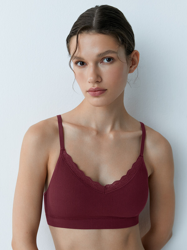 Топы бесшовные Топы бесшовные Mi 1011S French Chic Майка "Топ" (топ на тонких бретелях с вкладышами)