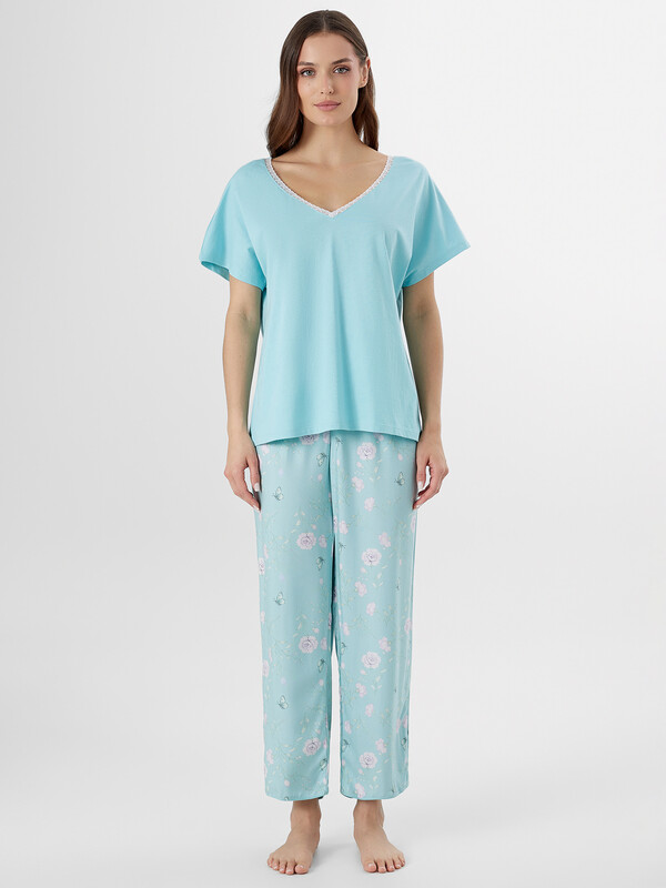 КОМПЛЕКТ ЖЕНСКИЙ (ФУТБОЛКА, БРИДЖИ) 592545