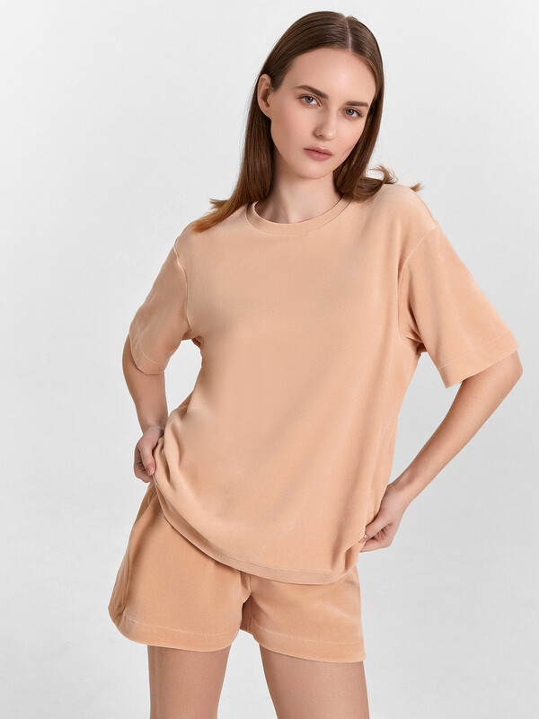 КОМПЛЕКТ ЖЕНСКИЙ (ДЖЕМПЕР, ШОРТЫ) 592606