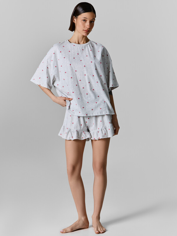 КОМПЛЕКТ ЖЕНСКИЙ (ДЖЕМПЕР, ШОРТЫ) 592670