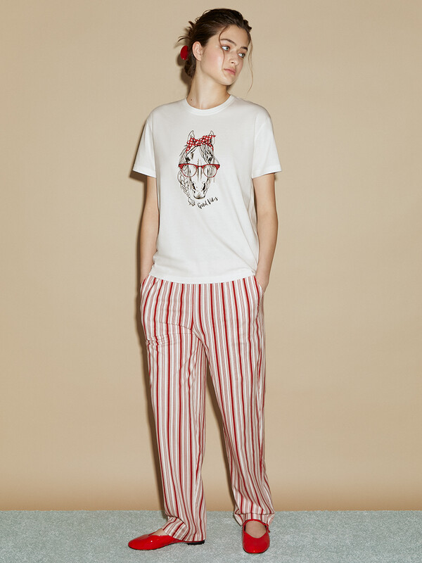 Пижамы Пижамы OmD 0226D CAVALLINO Пижама жен. (Футболка + Брюки), СО
