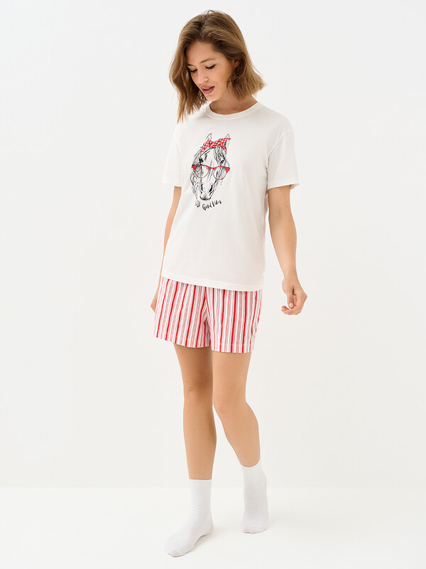 Пижамы Пижамы OmD 0235D CAVALLINO Пижама жен. (Футболка + шорты), СО
