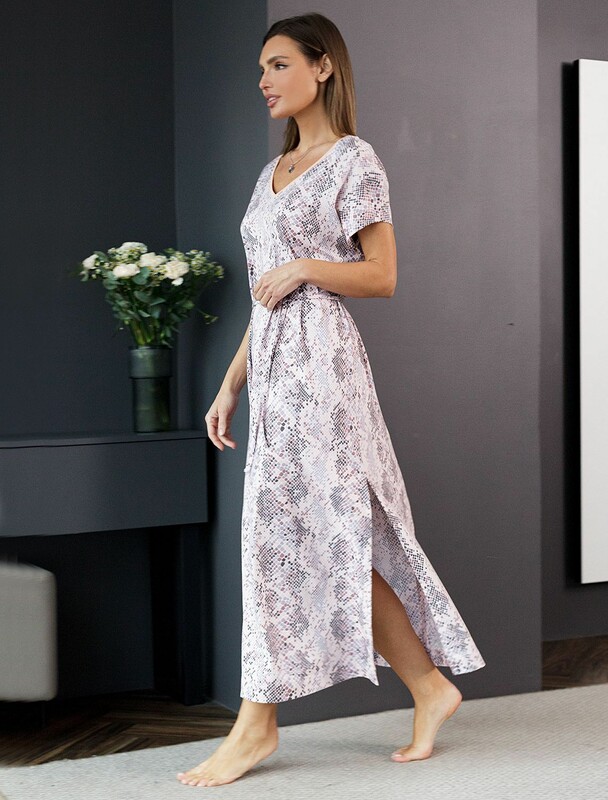 Платье свободное с V-вырезом из 100% хлопка с поясом и разрезом