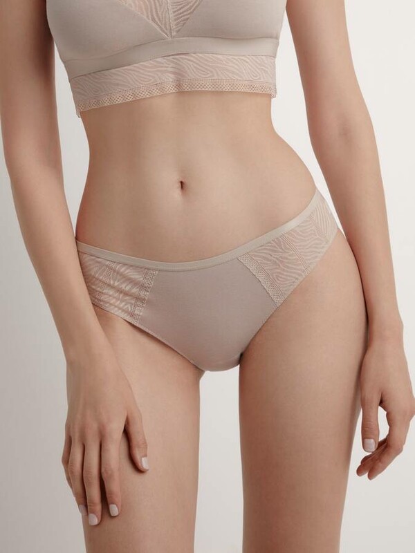 Трусы женские CONTE Zebra LB 1357 Трусы «бикини» из анималистичного кружева и хлопка