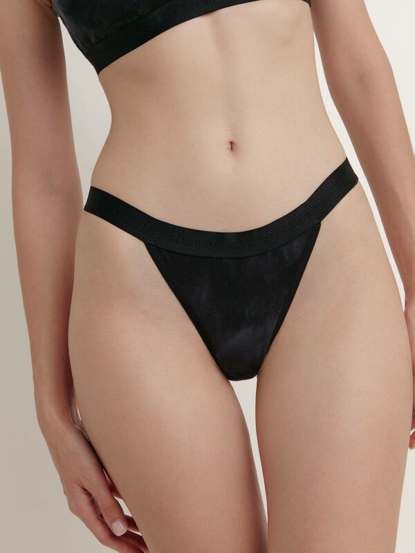 Трусы женские CONTE TIE DYE RIB LTA 2209 Трусы «танга» с V-образной линией талии