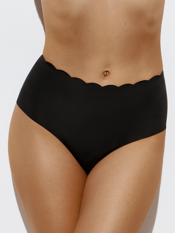 Слипы-макси INVISIBLE Слипы-макси INVISIBLE 3. OmD 2232B Invisible Slip Maxi (лазерная обработка кра