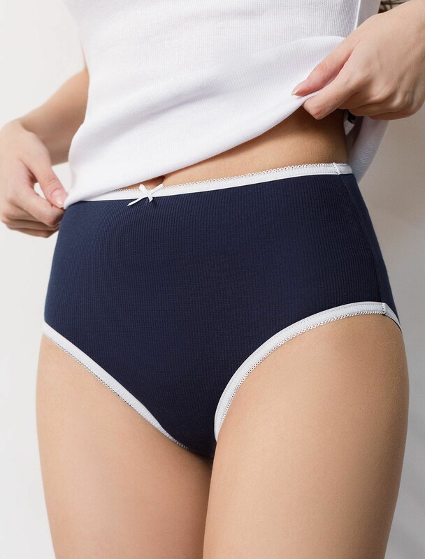 Трусы слипы с высокой посадкой из эластичного трикотажа кашкорсе