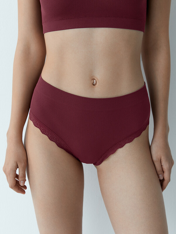 Слипы бесшовные Слипы бесшовные Mi 2221S French Chic Slip Midi, PA