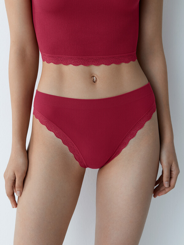 Слипы-альте бесшовные Слипы-альте бесшовные Mi 2241S French Chic Slip Alto, PA