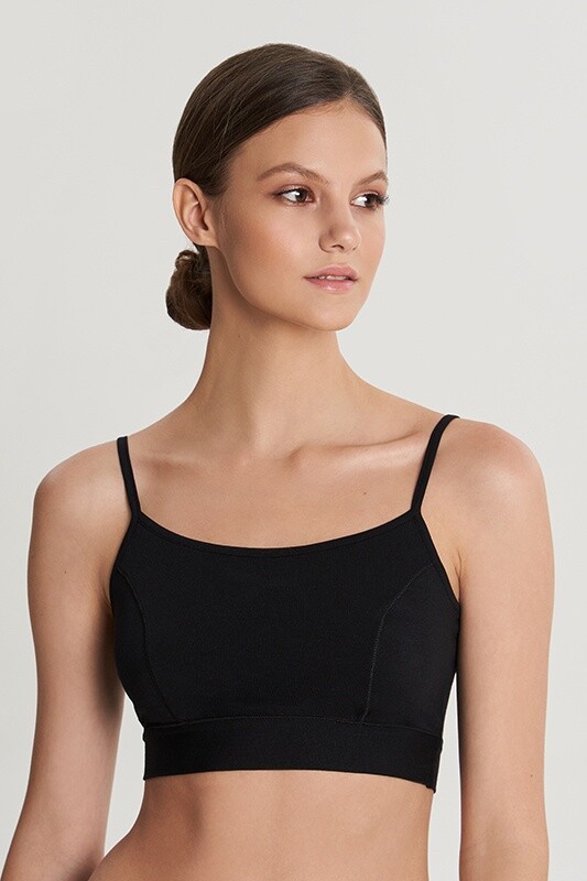 Топ:жен. МОДЕЛЬ 3