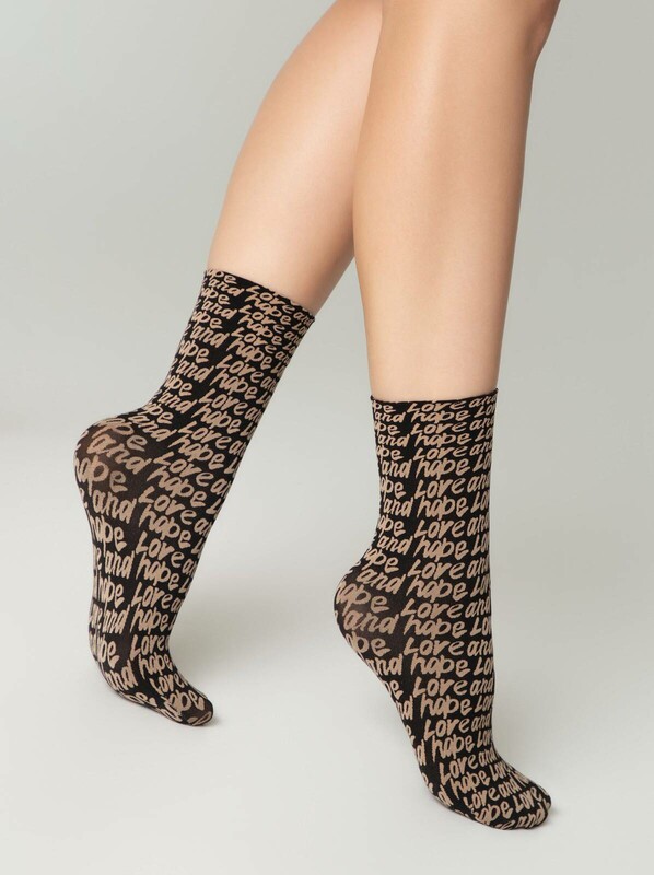 Полиамидные CONTE FANTASY Плотные носки с вывязанным рисунком «Love»
