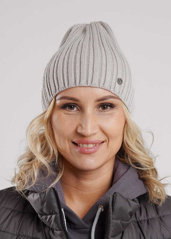 Шапка женская