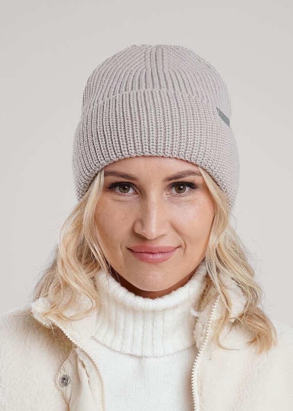 Шапка женская
