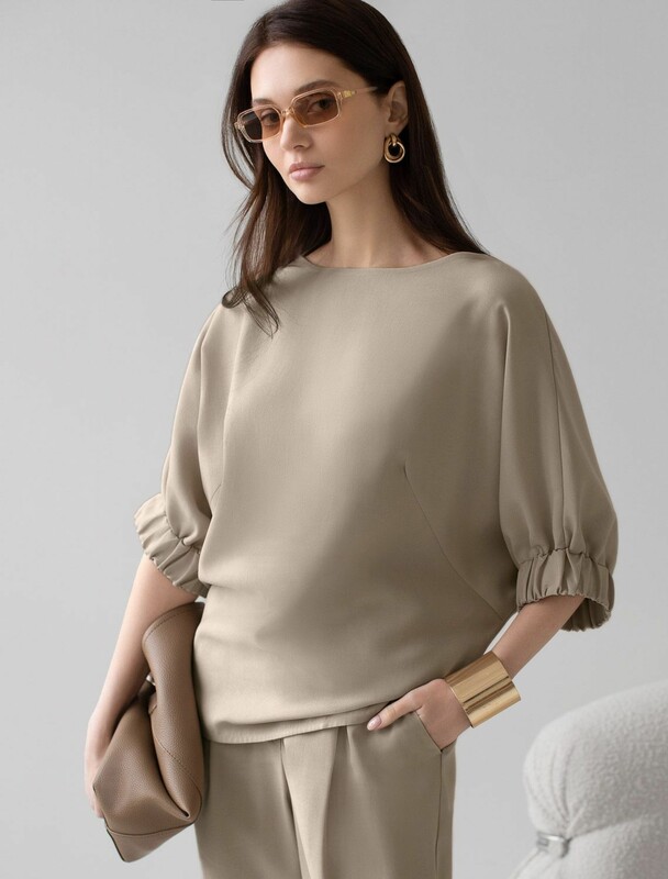 Свободная блузка с вырезом лодочка из плотного лиоцелла