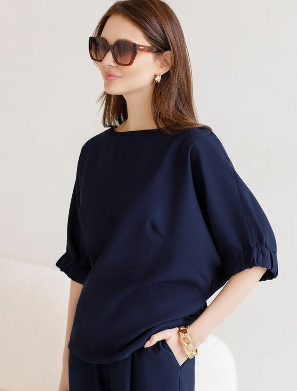 Свободная блузка с вырезом лодочка из плотного лиоцелла