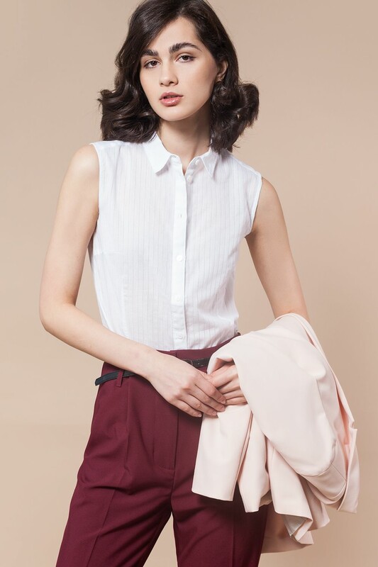 Базовая блузка из хлопка со спандексом