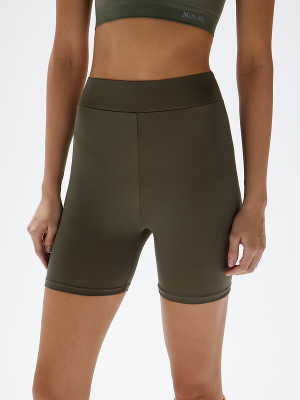 Шорты Шорты BMi_A 2711-01 Шорты облегающие