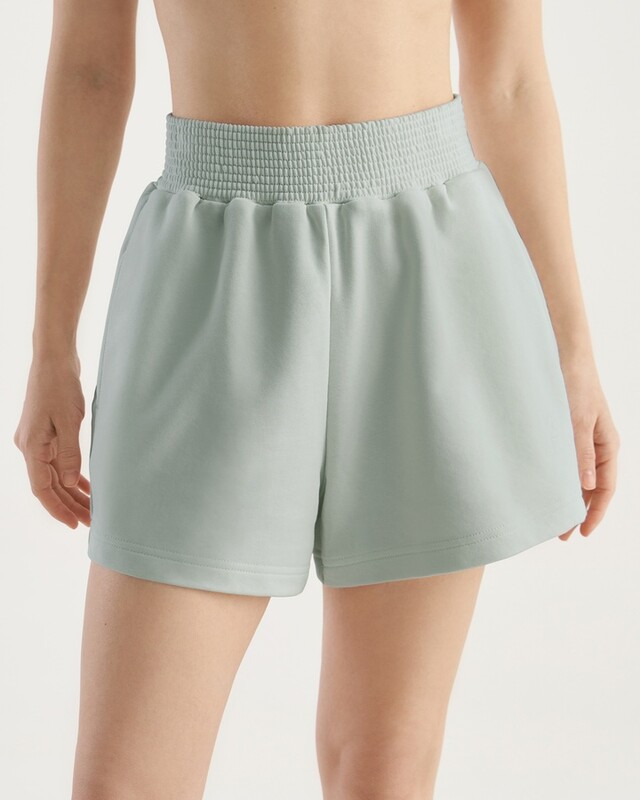 Шорты:жен. МОДЕЛЬ 31