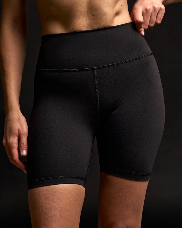 Шорты спортивные:жен.  МОДЕЛЬ 2