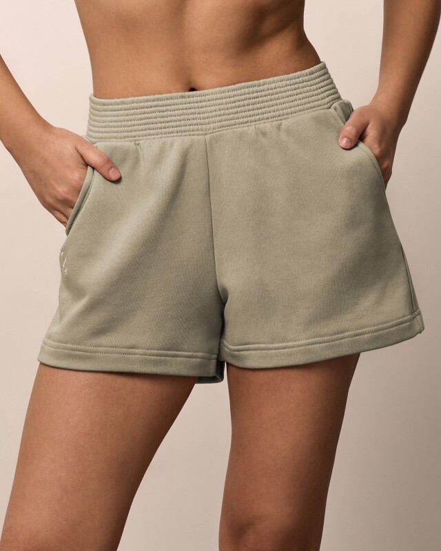 Шорты:жен. МОДЕЛЬ 37