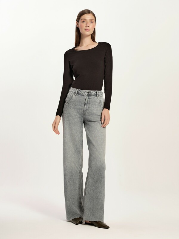 Wide leg CONTE CON-785 Джинсы wide leg ULTRA-LONG серого цвета c необработанным краем