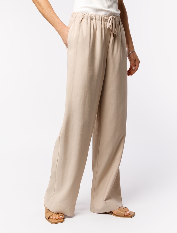 Свободные брюки из плотного лиоцелла на резинке