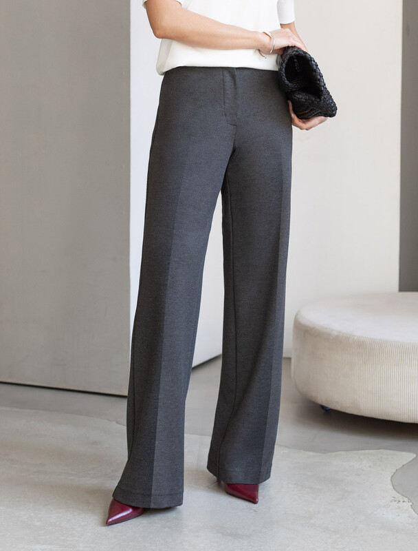 Прямые брюки из джерси на резинке сзади