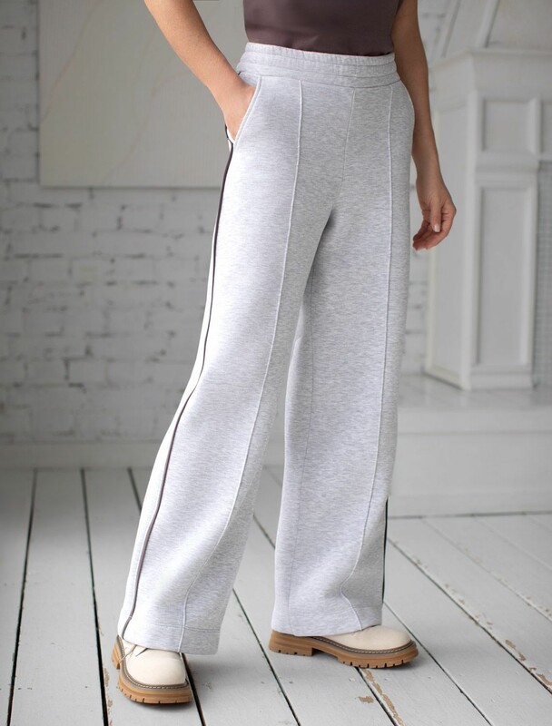 Теплые прямые брюки из эластичного футера трехнитки с начесом