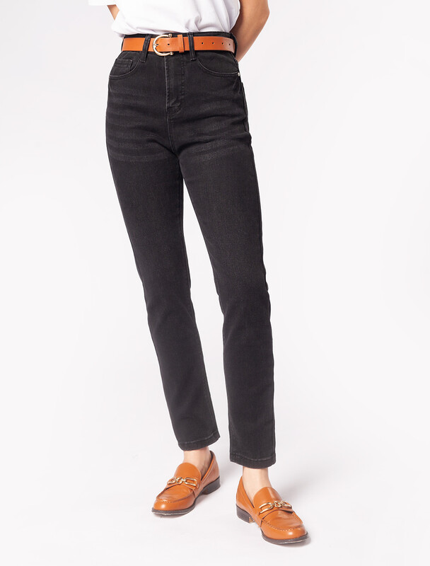 Укороченные джинсы скинни из эластичного денима.