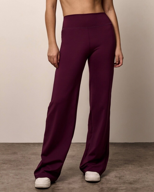 Брюки спортивные:жен. МОДЕЛЬ1