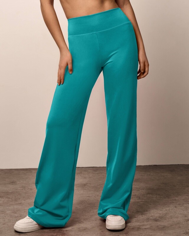 Брюки спортивные:жен. МОДЕЛЬ1