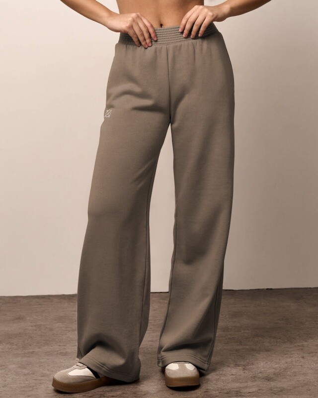 Брюки:жен. МОДЕЛЬ 62