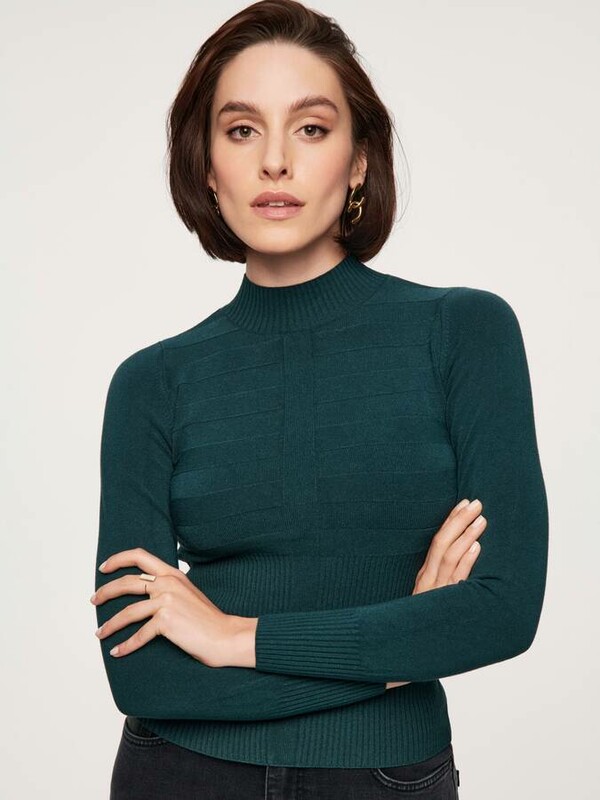 Вязаные джемперы CONTE LDK 280 Джемпер прилегающего силуэта из пряжи с вискозой