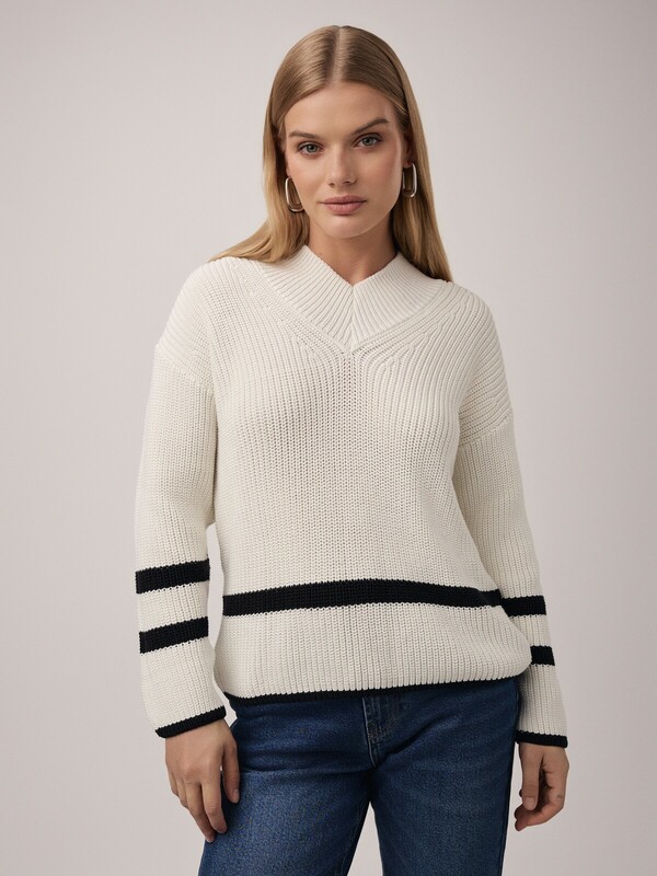 Вязаные джемперы CONTE Джемпер объемного силуэта из пряжи с хлопком LDK 2398