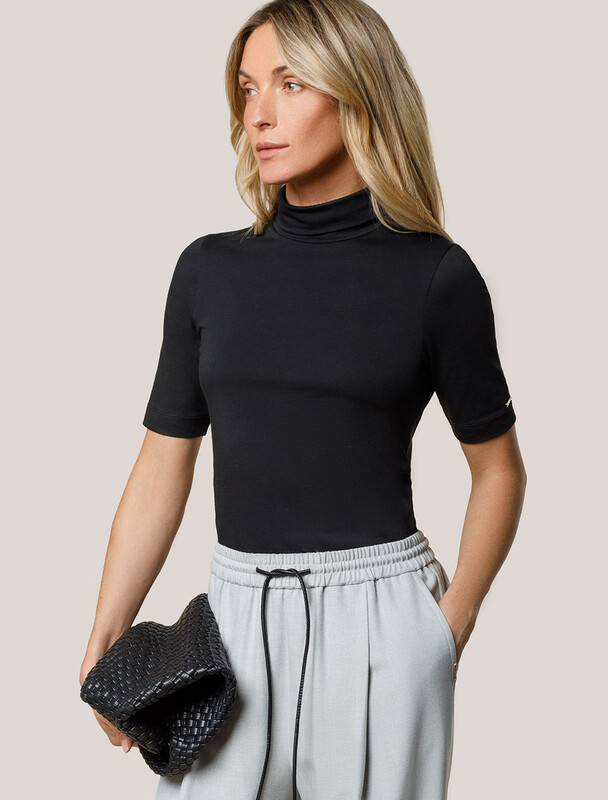 Водолазка из премиального хлопка с эластаном