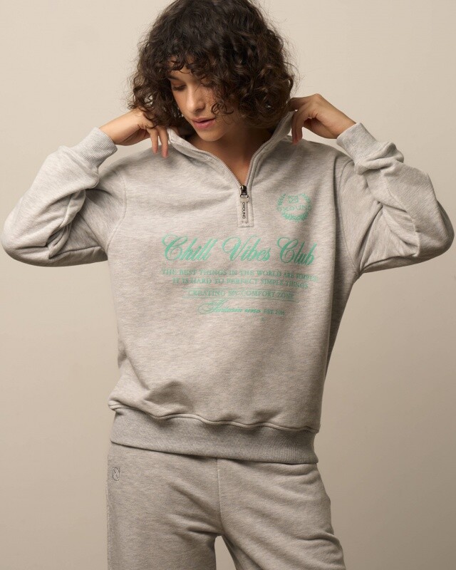 Толстовка:жен. МОДЕЛЬ 2