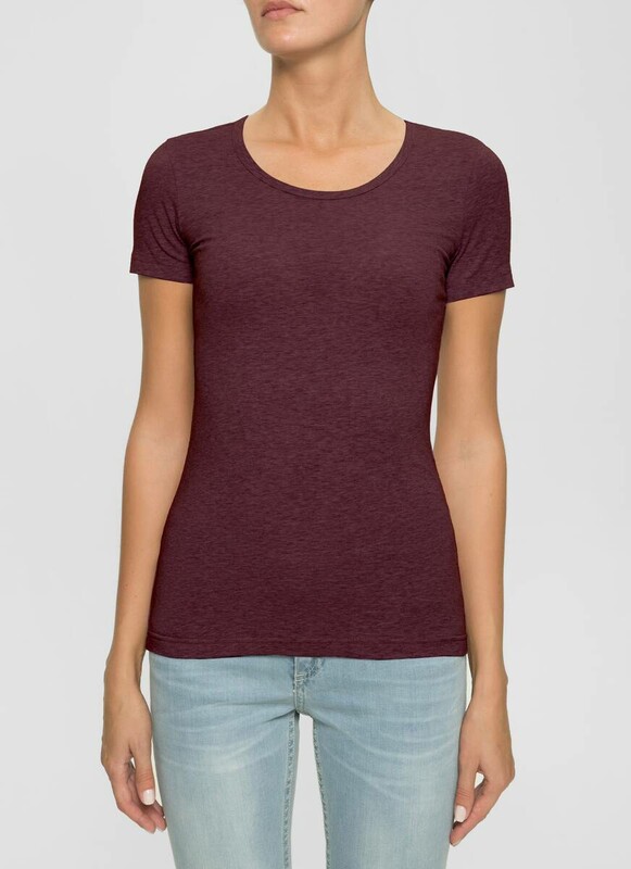 Футболки Dea Mia Фуфайка женская 5601