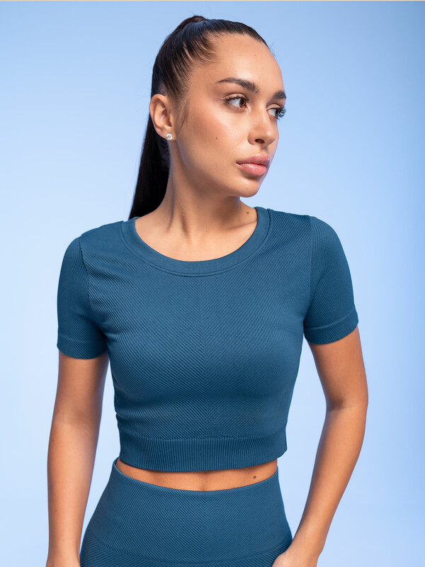 Футболка спортивная женcкая