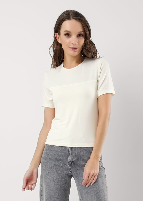 Футболка женская